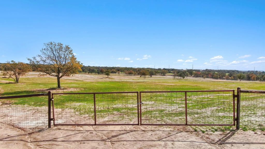 Lot 1 Advance, Weatherford