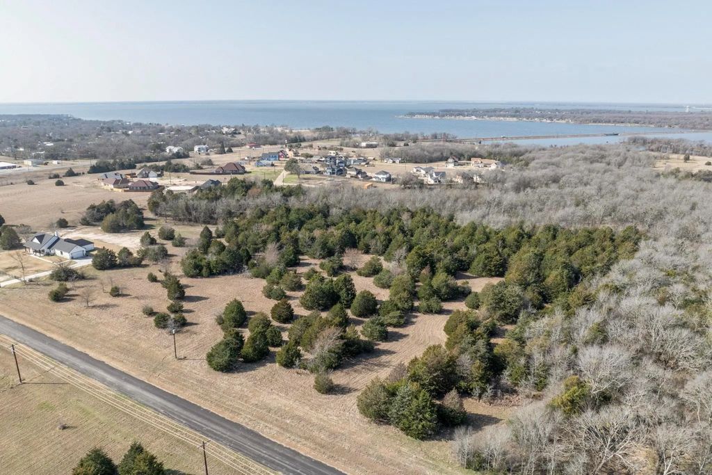 54 Vintage Shores Drive, East Tawakoni
