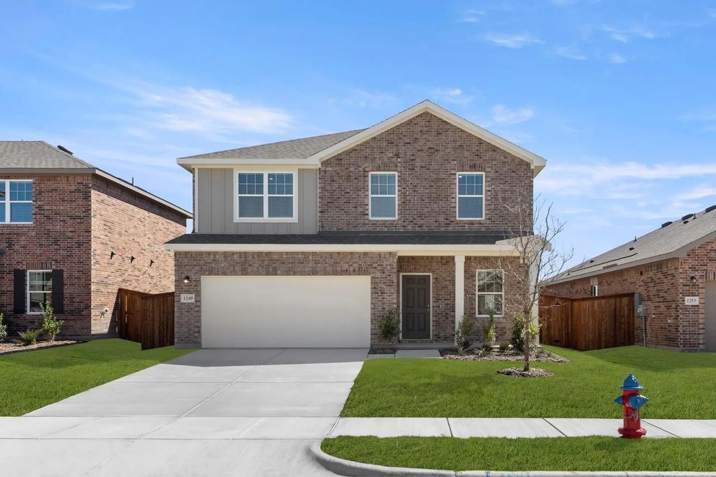 1249 Herring Drive, Forney