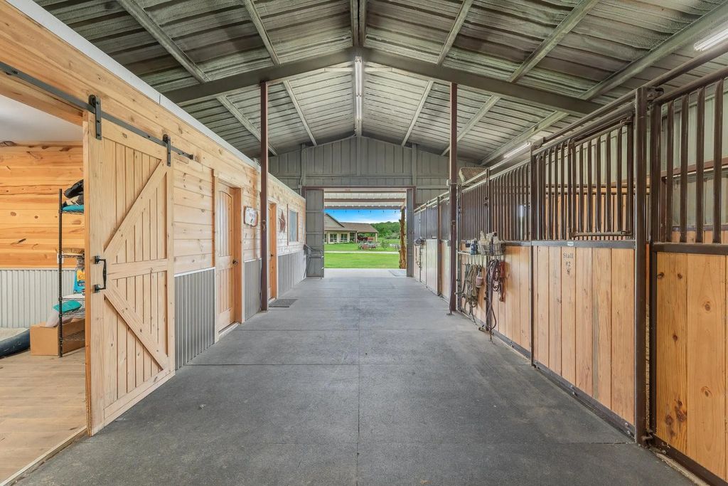 289 Blackjack Road, Valley View