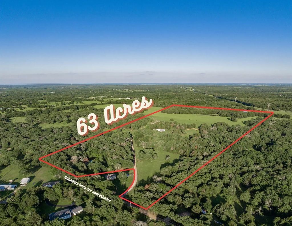 16043 County Road 339, Terrell