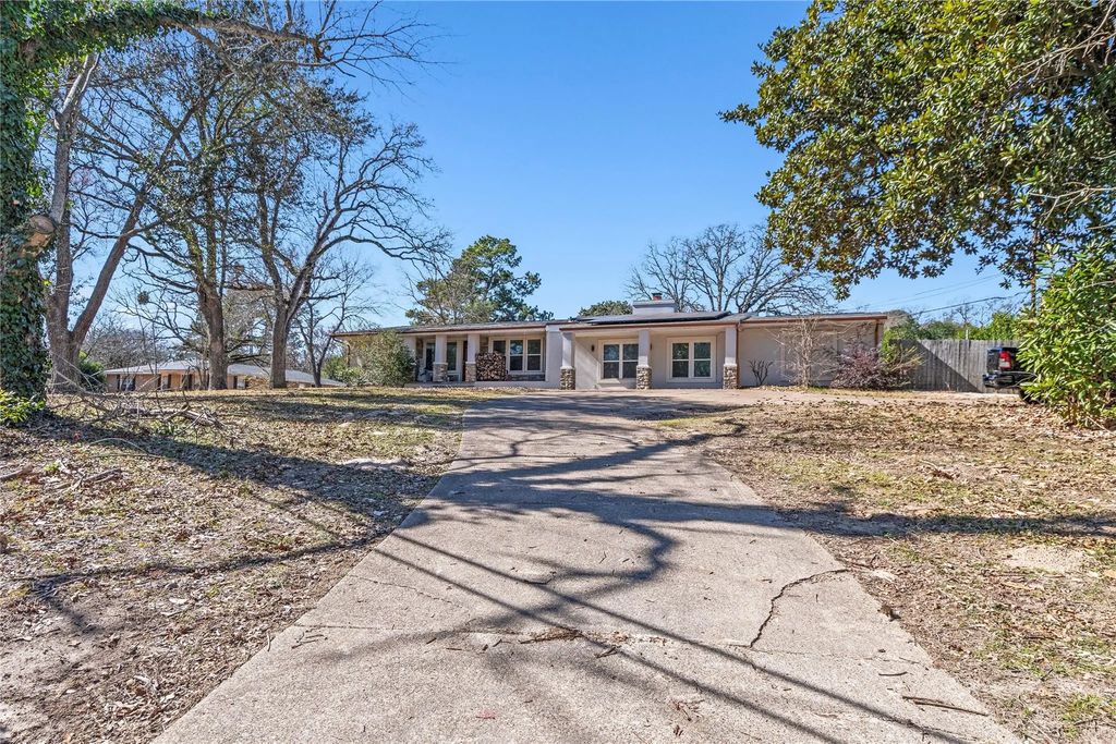 400 W Cayuga Drive, Athens
