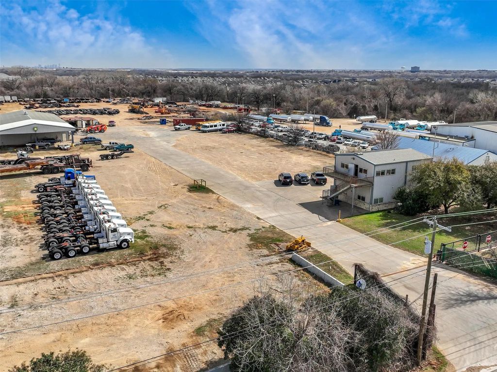 3550 S Main Street, Fort Worth