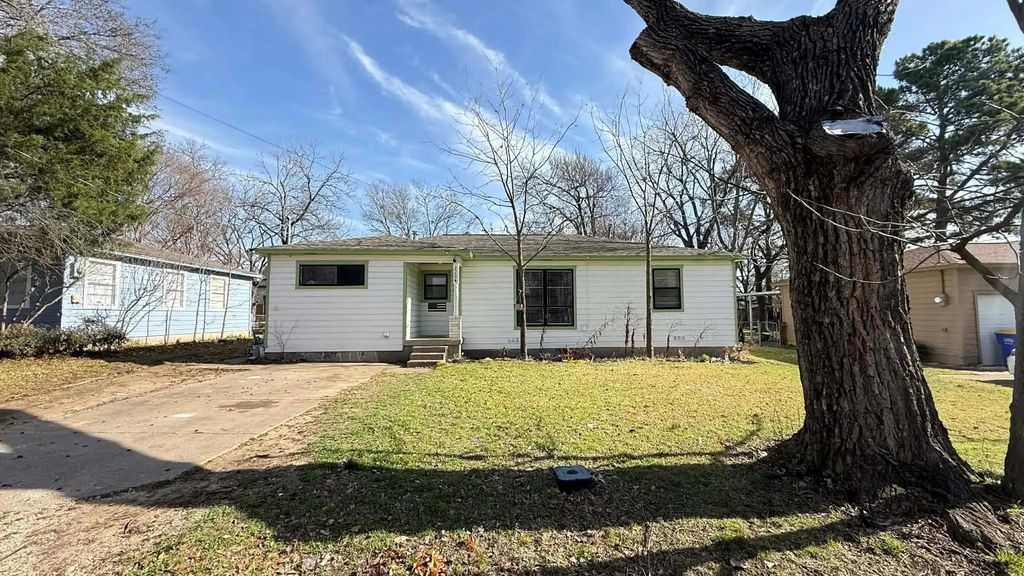 2204 Potter Road, Seagoville