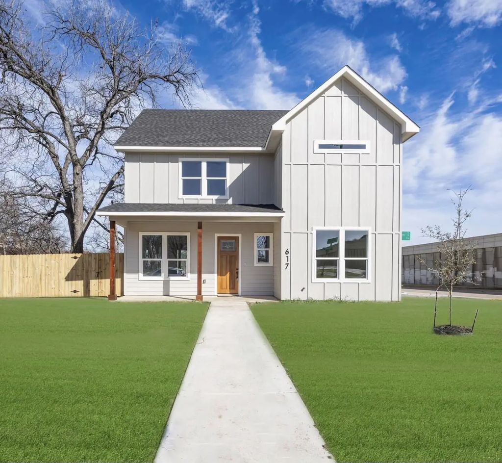 617 E Ramsey Avenue, Fort Worth
