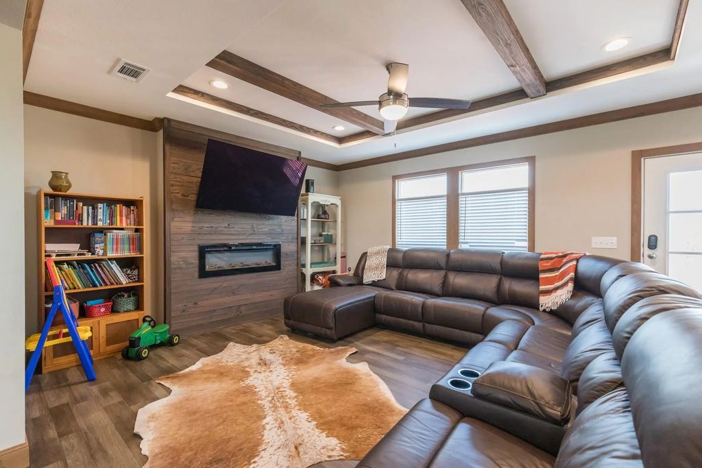 10099 County Road 452, Merkel