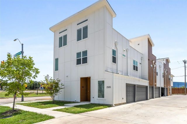 2505 Benbrook Boulevard 503, Fort Worth