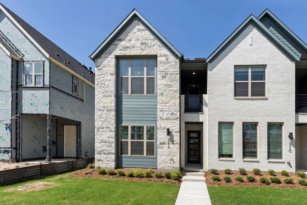 2518 Campden Mews, Allen