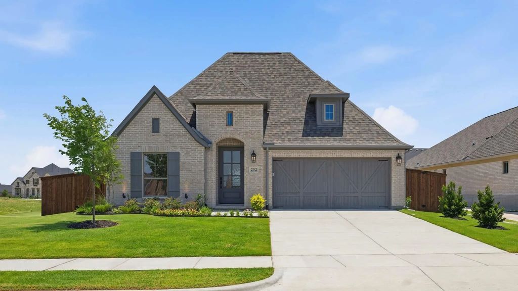 232 Woodoat Road, Waxahachie