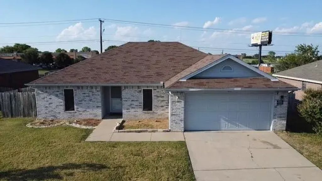 401 James Loop, Killeen