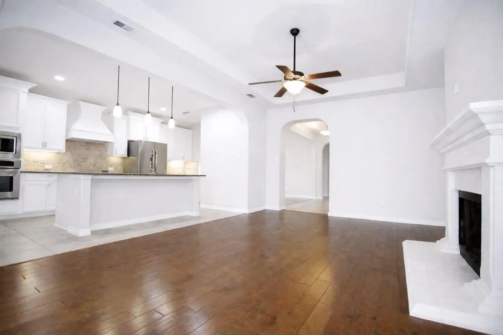 108 Zion Lane, Forney