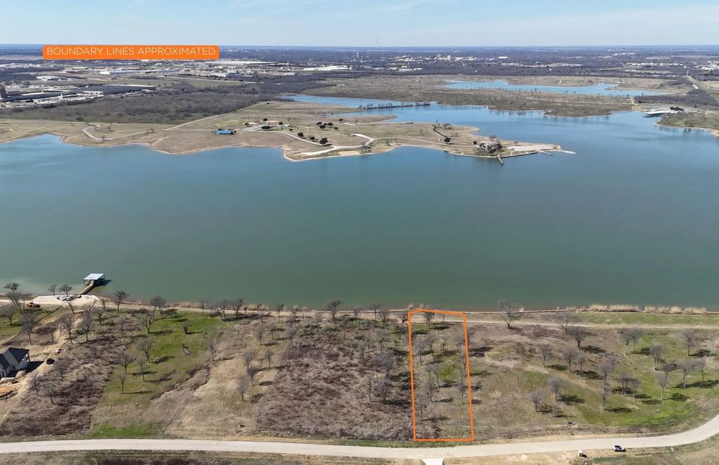 Lot 92 Shoreside Drive, Corsicana