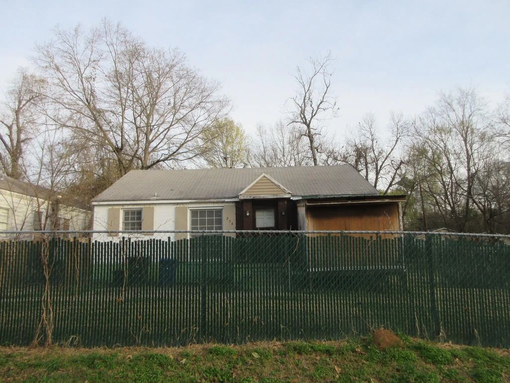 254 E Lister Street, Shreveport