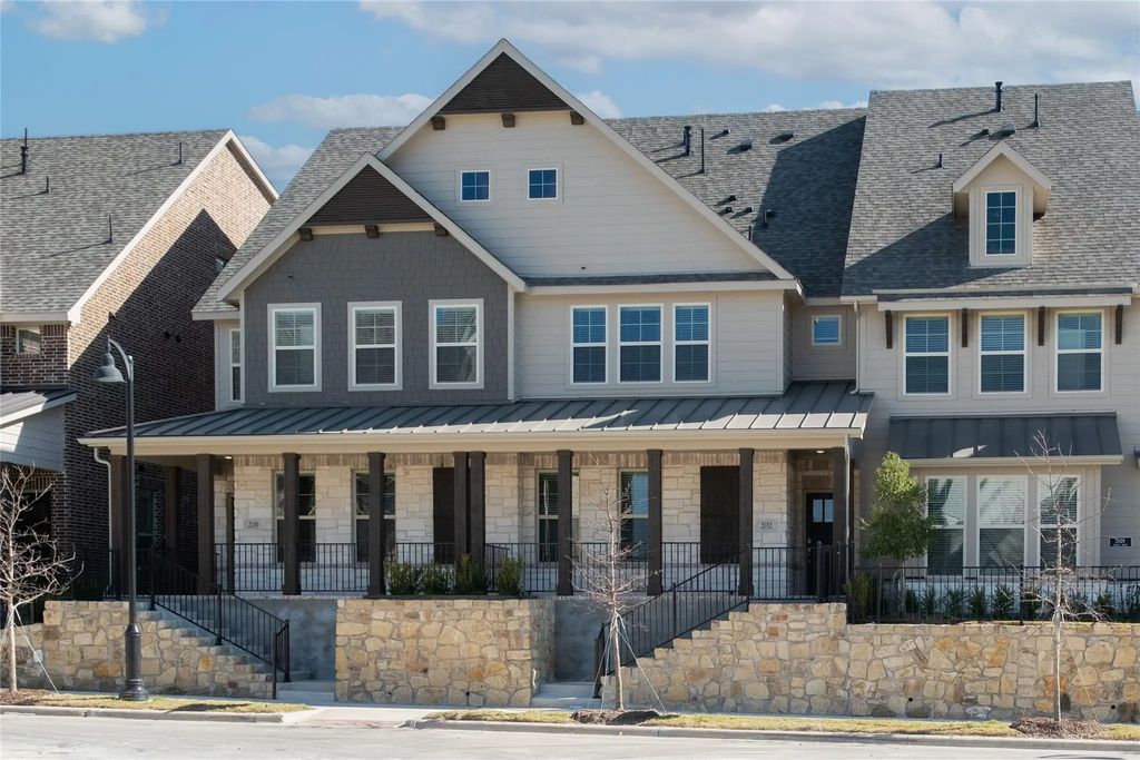 2032 Naples Drive, Rowlett