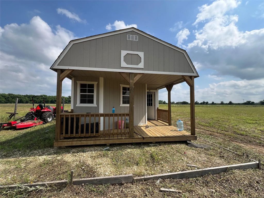 1757 County Road 252, Rising Star