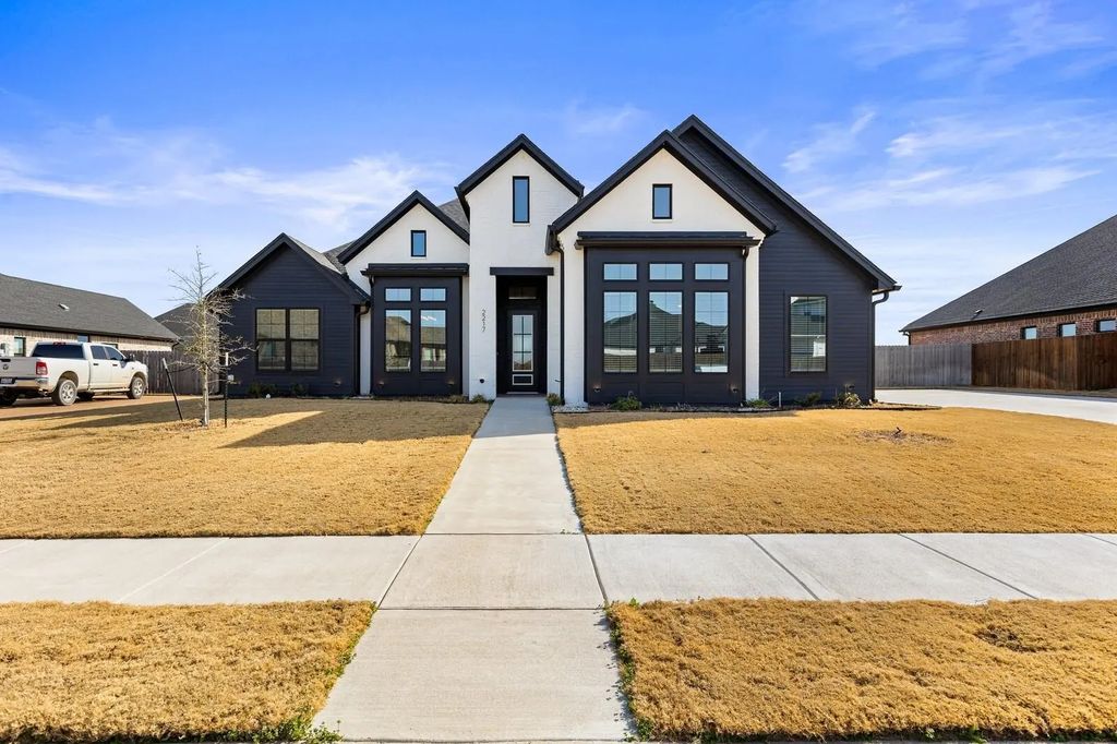 2217 Slocum Court, Waco