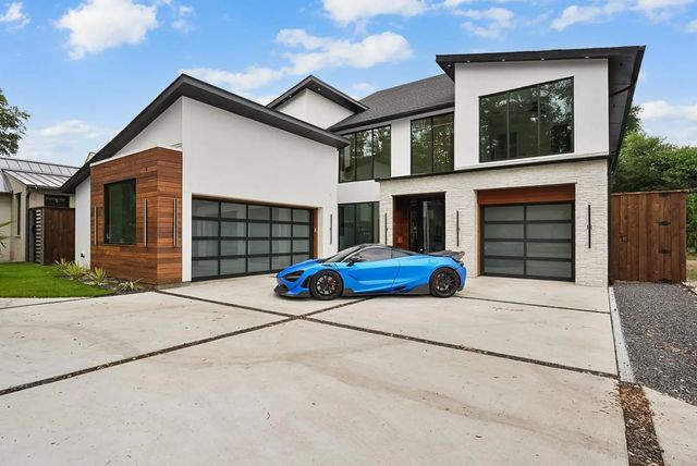 9457 Waterview Road, Dallas