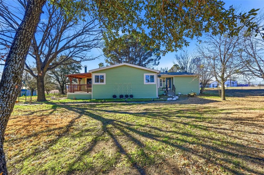 1050 Stadium Drive, Joshua