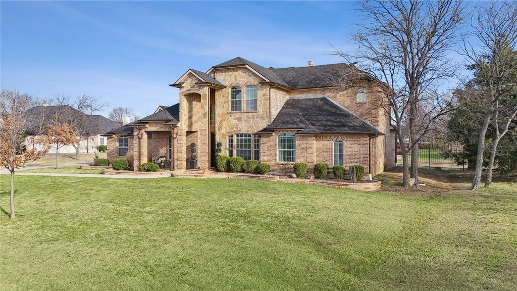 3541 Pinnacle Bay Point, Little Elm