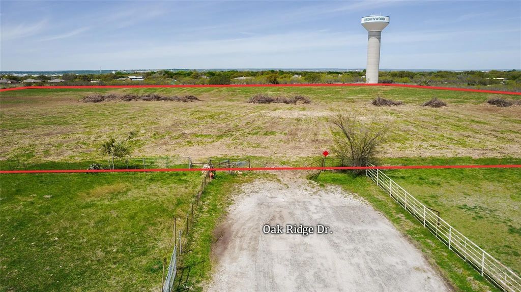2500 Oak Ridge Drive, Brownwood