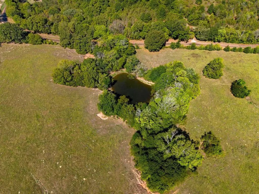 741 County Road 1222, Grand Saline