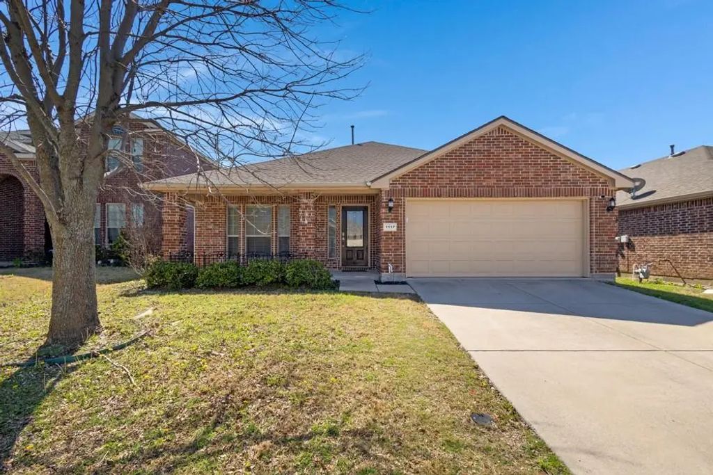 1117 Bexar Avenue, Melissa