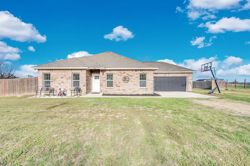 3628 County Road 1130, Corsicana