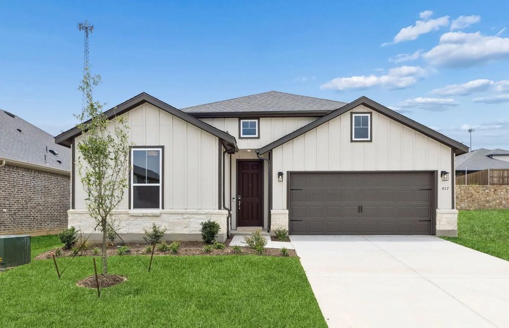 457 Avian Way, Godley