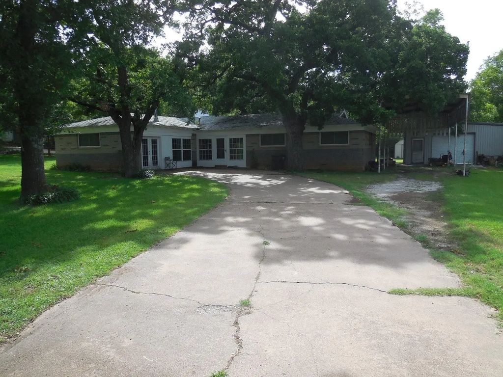 209 Breckenridge Highway, Ranger