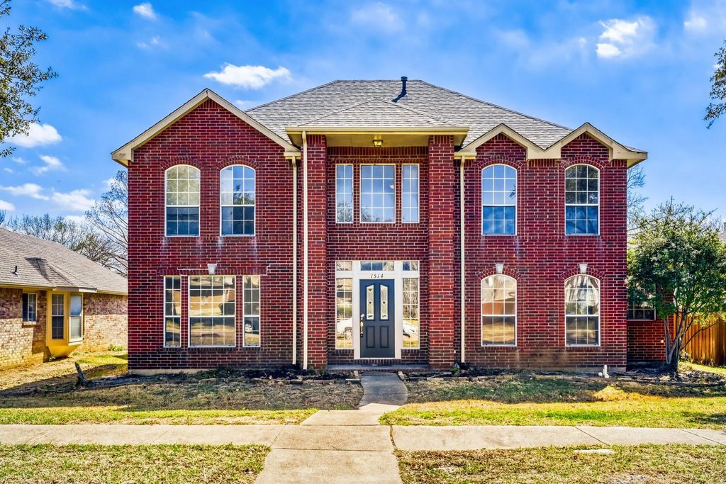 1514 Mission Ridge Trail, Carrollton