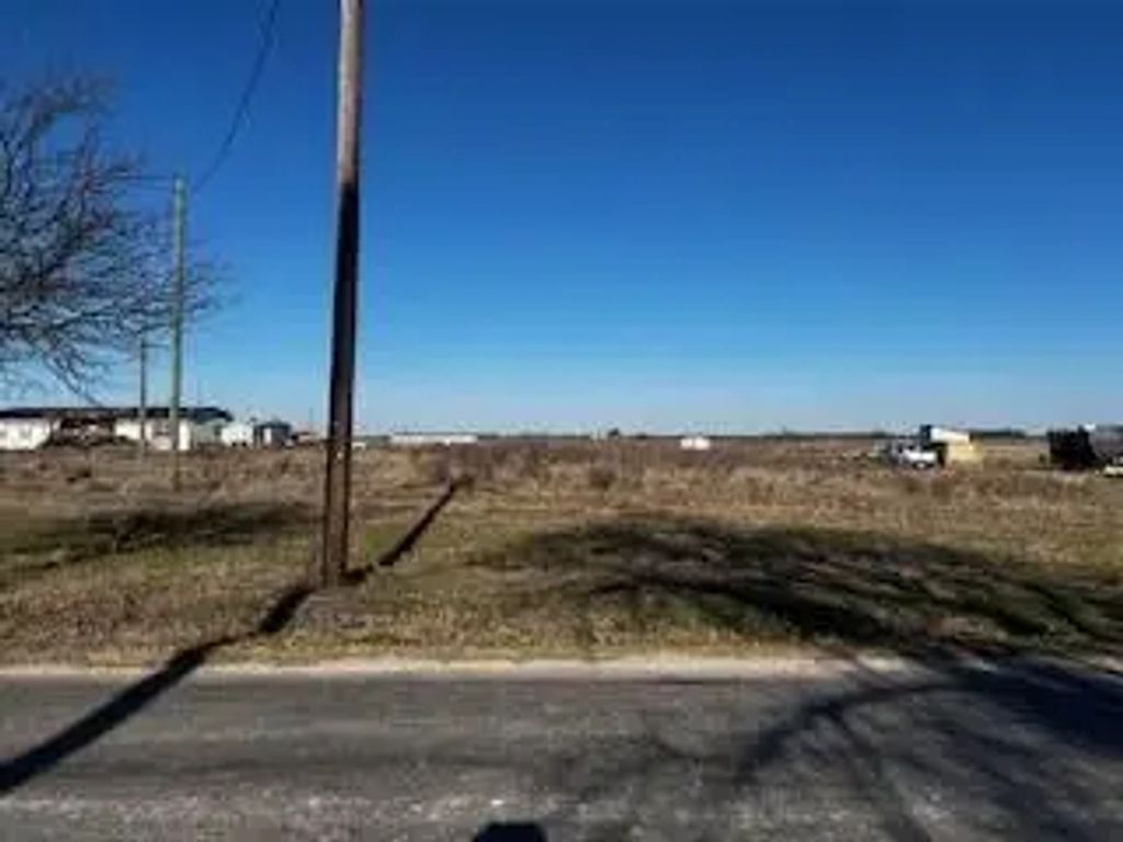3921 County Road 405, Alvarado