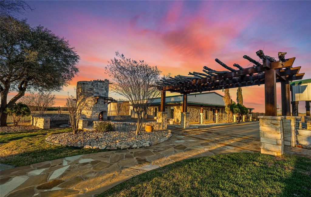 2820 Talbert Ranch Road, China Spring