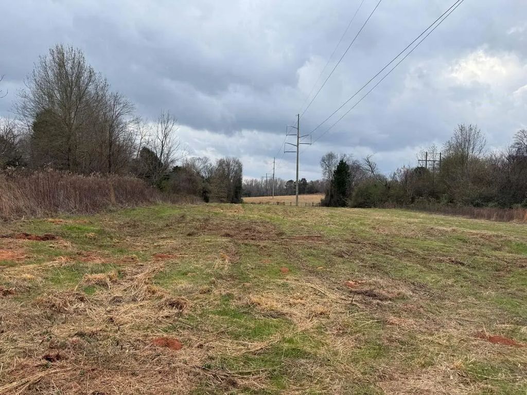 Fm 16 W, Lindale