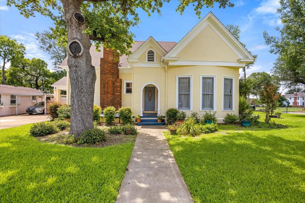 330 E Mcneill Street, Stephenville