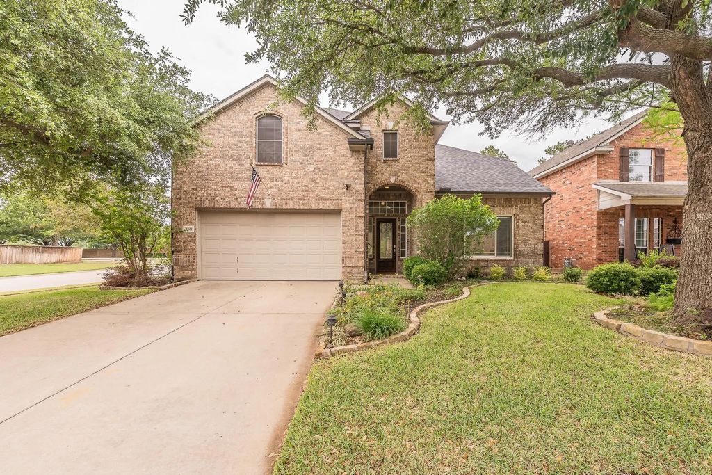2201 Bayou Court, Keller