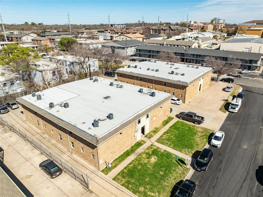 2404 Louise Street 2404 & 2420, Denton
