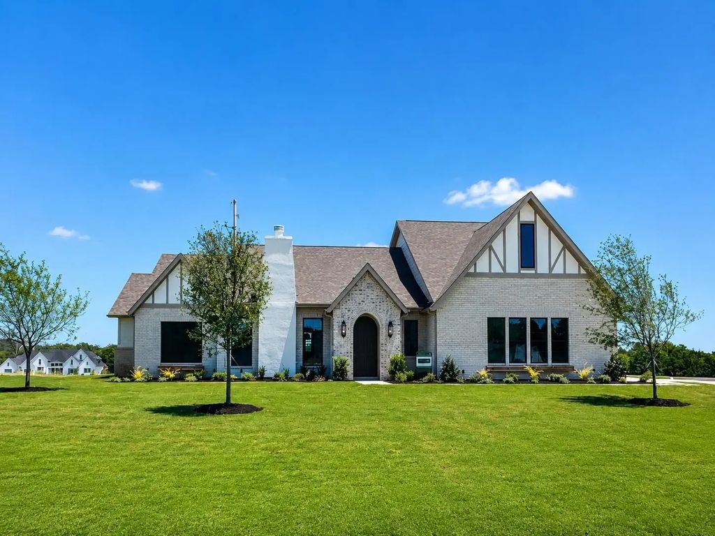 1920 Kaycee Circle, Midlothian