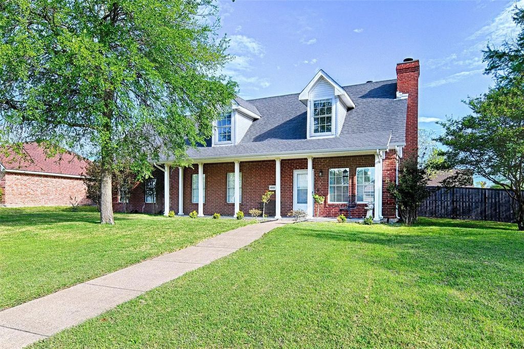 4805 Hunters Ridge Drive, Sachse