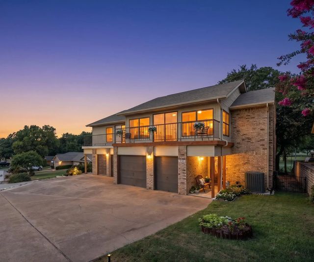 4403 Overlook Court, Granbury