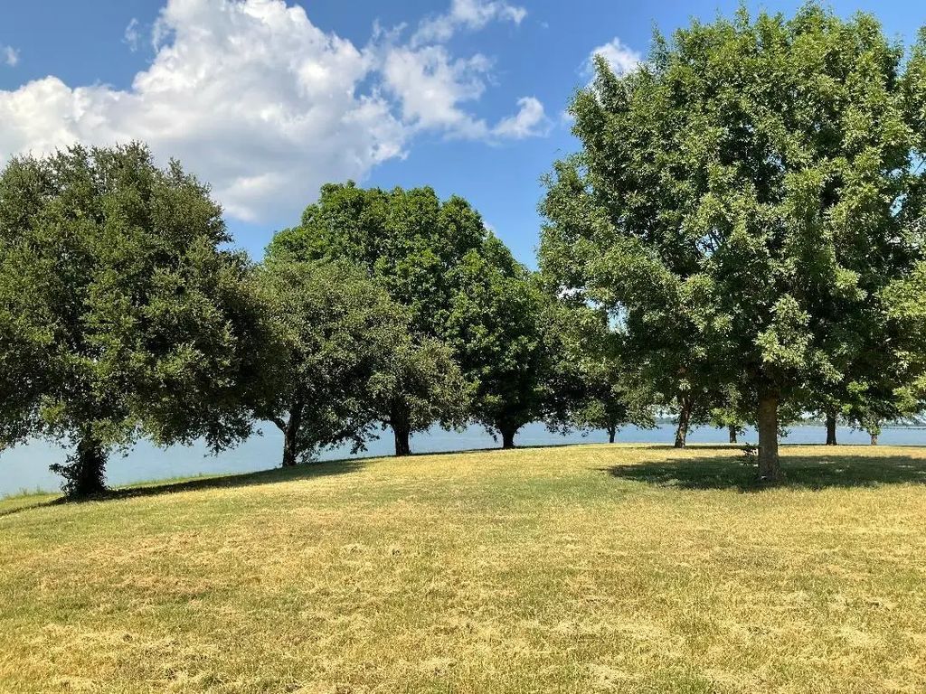 2 Acres +/- Se County Road 3186, Corsicana