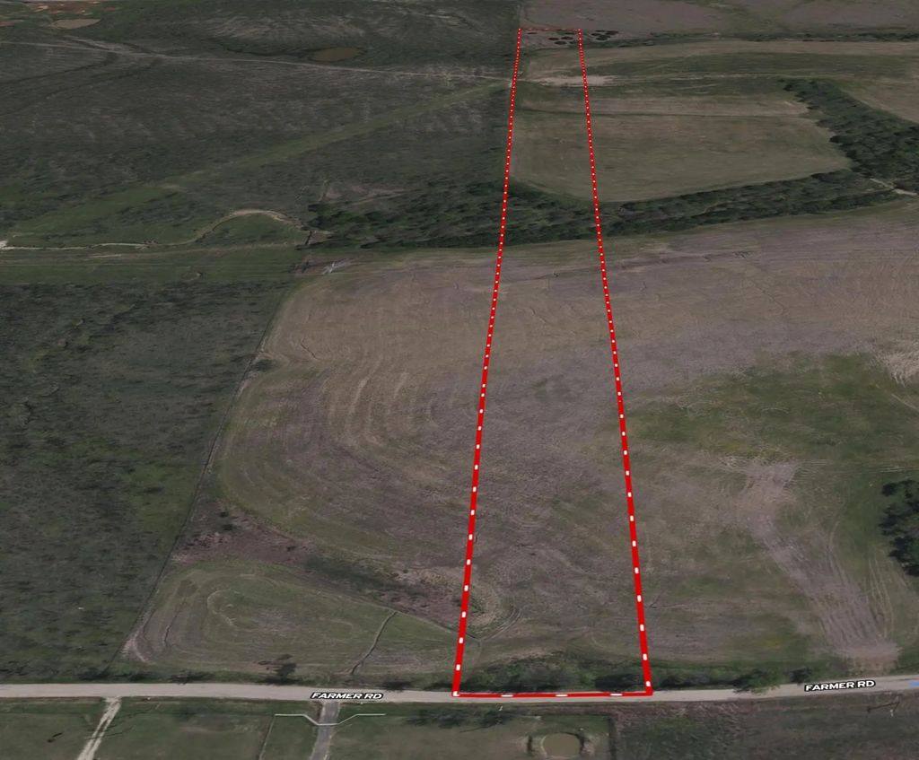 511 Farmer Road, Ennis