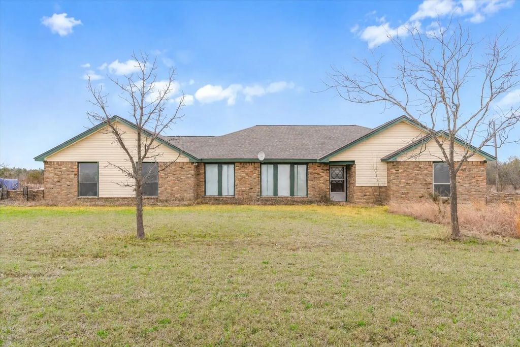 14709 County Road 4015, Mabank