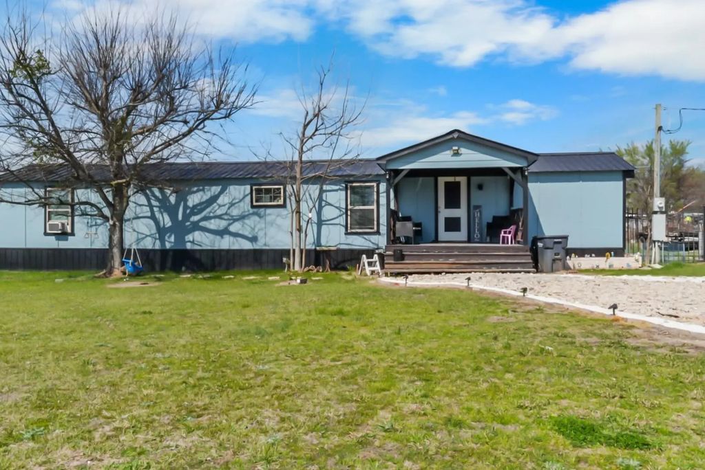 244 Smith Circle, Point