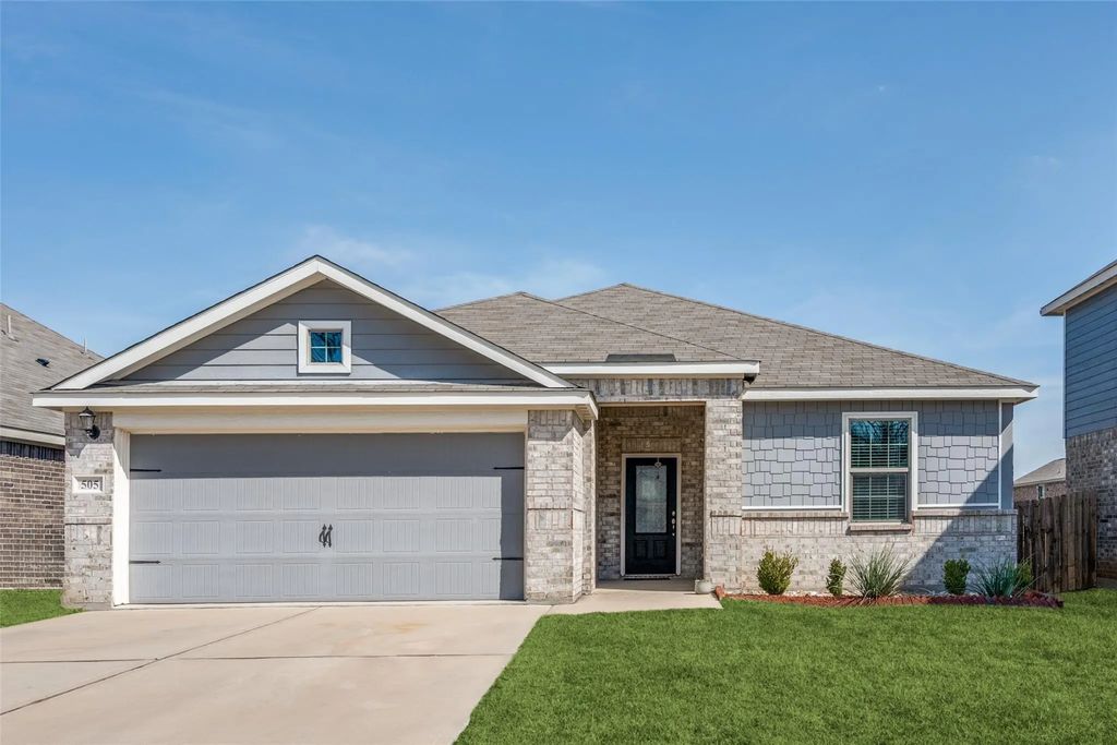 505 Lowery Oaks Trail, Fort Worth