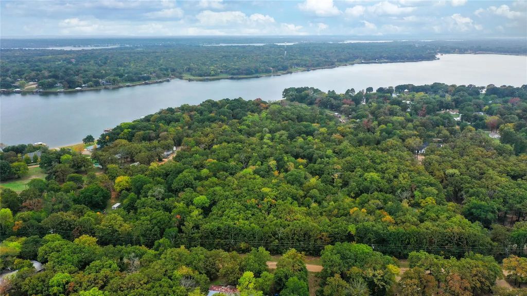 Charlotte Trail, Eustace