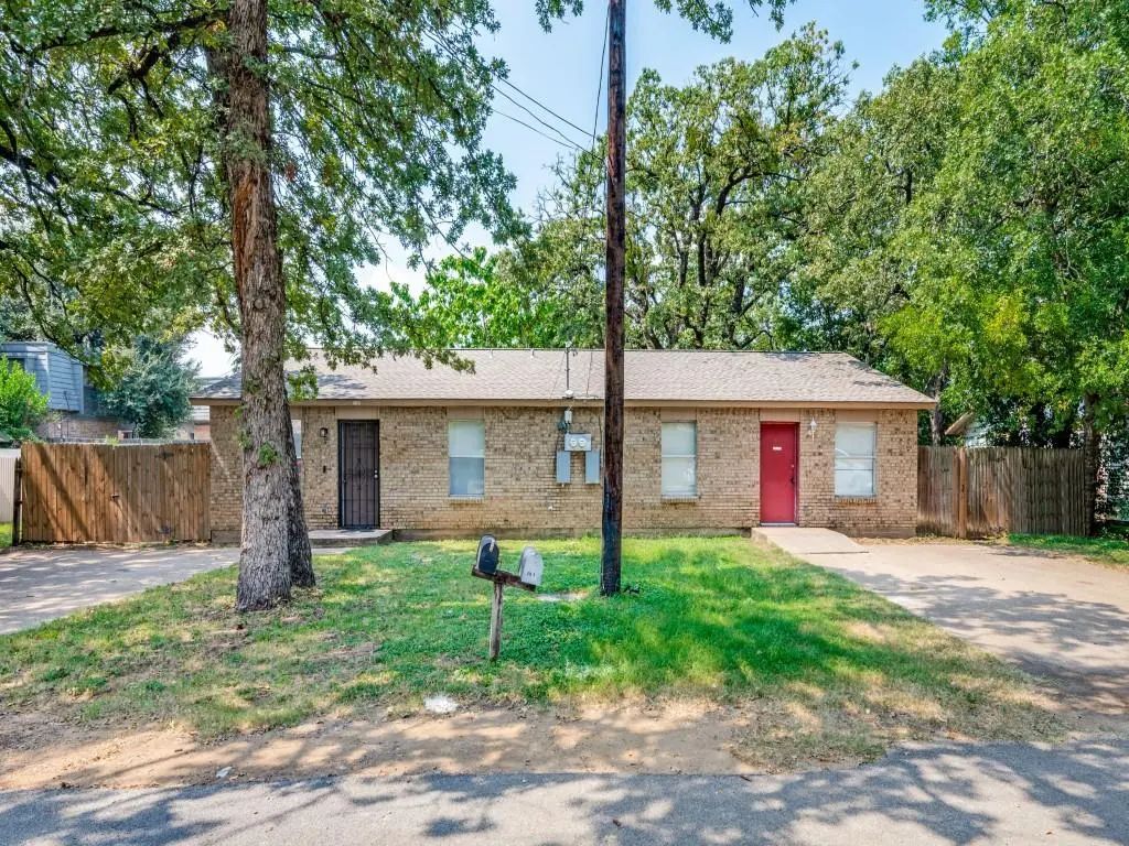 518 Jordan Lane, Arlington
