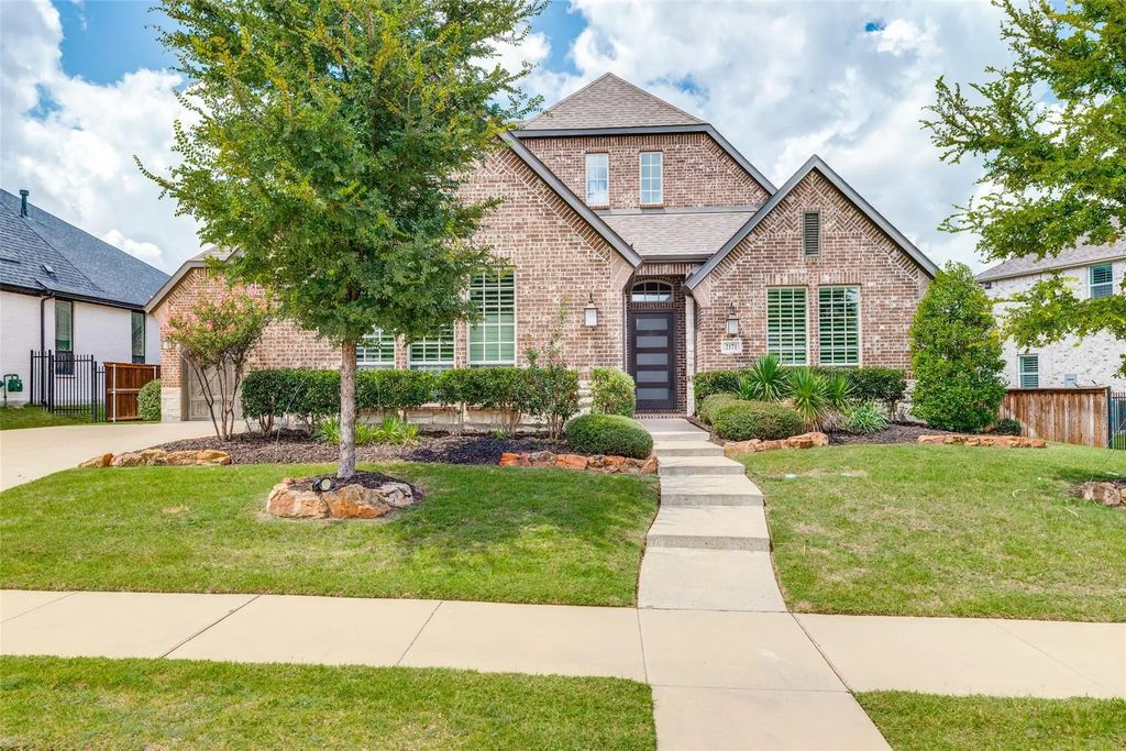 2171 Longmont Lane, Prosper