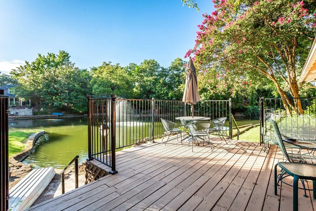 6737 Lakefair Circle, Dallas