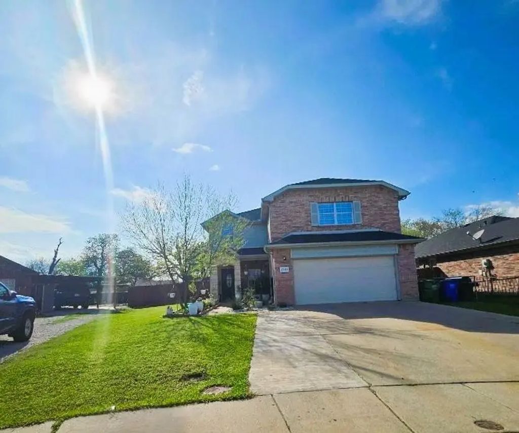 2549 Spring Creek Drive, Balch Springs