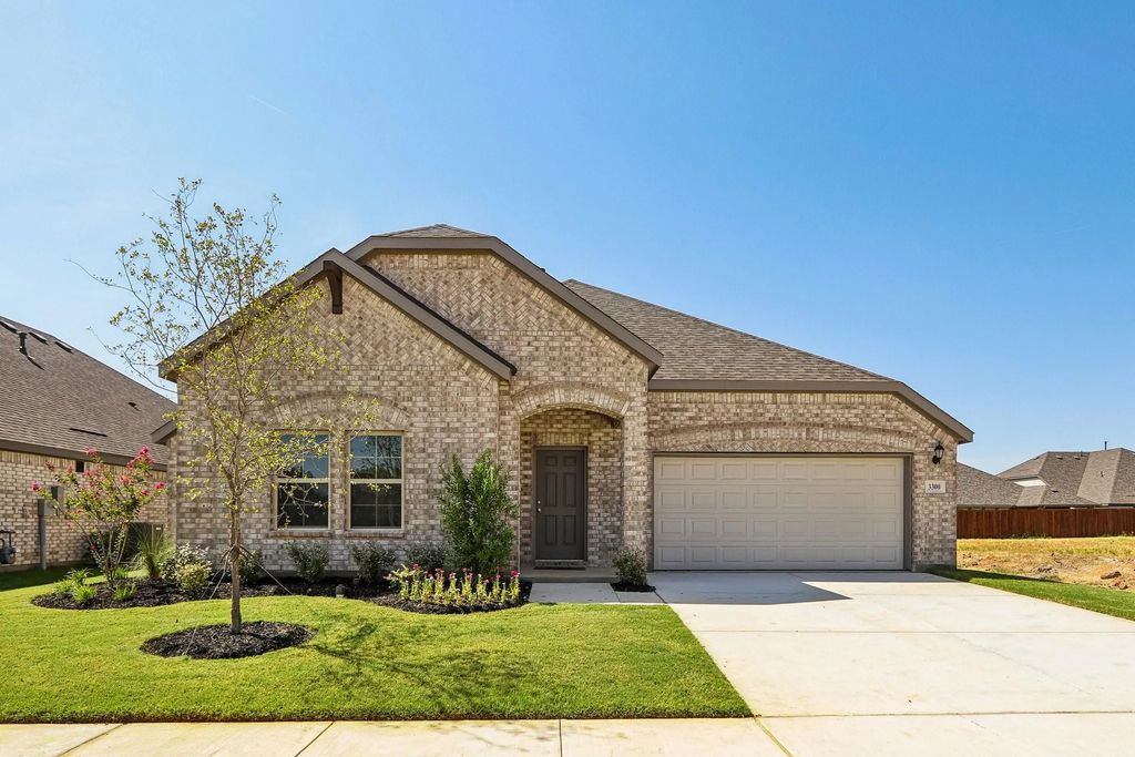 3300 Royal Forest Drive, Denton